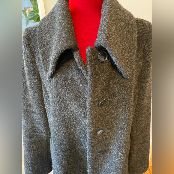 Hilary Radley women’s coat - Picture 3 of 8